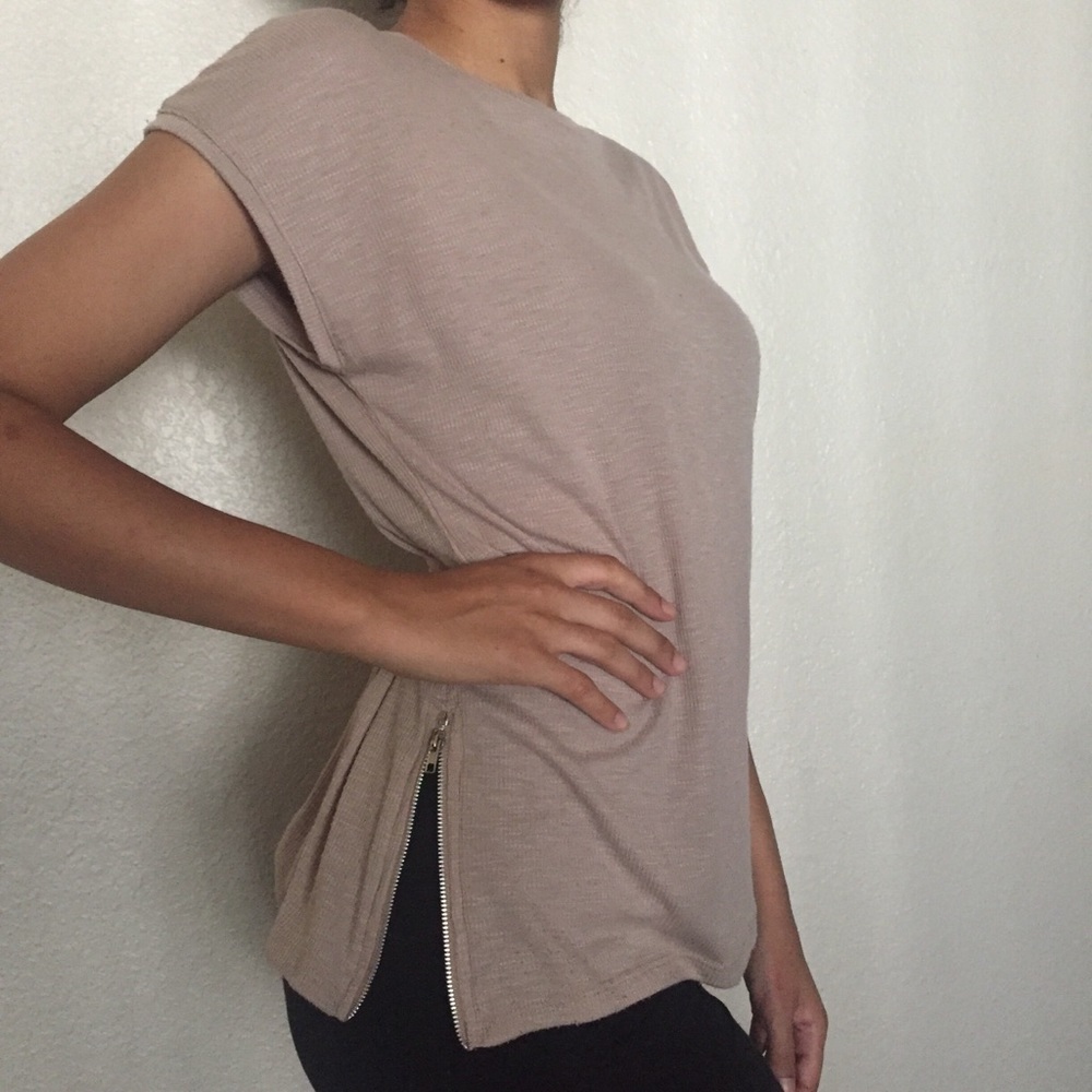 Stylish cozy top